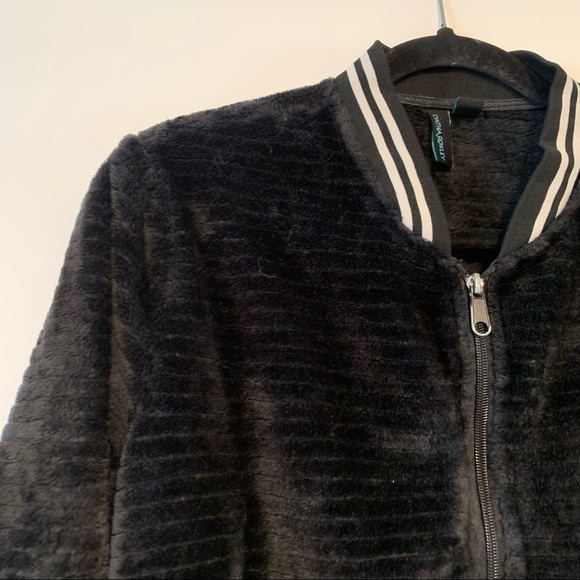 Cynthia Rowley | Fuzzy Lightweight Bomber-Style Jacket - Picture 2 of 14